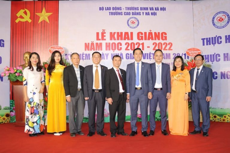 Lễ khai giảng năm học 2021-2022 và kỷ niệm 39 năm ngày Nhà giáo Việt Nam 20/11 (20/11/1982 – 20/11/2021)
